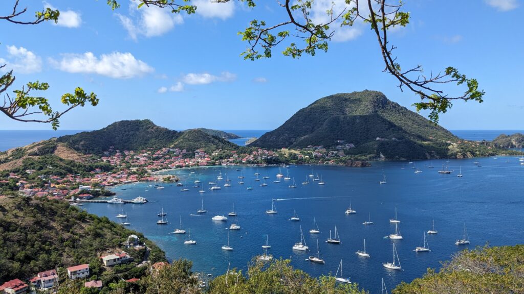 Les Saintes